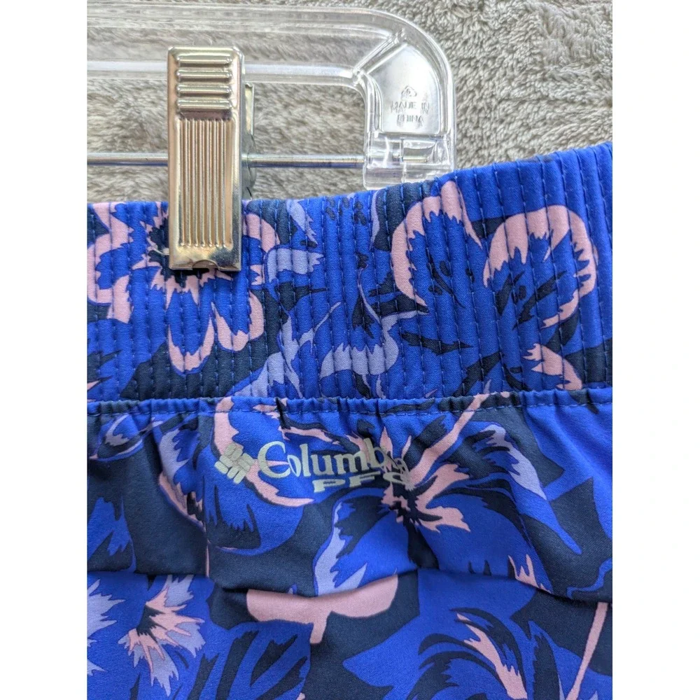 Tropical Floral PFG Fishing Shorts Womens Large Blue Hibiscus Performance Pocket